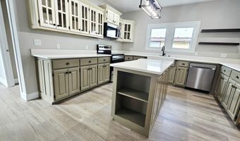2023 East Ave, Baxter Springs, KS 66713