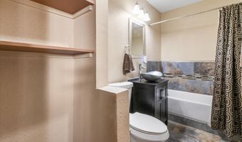 834 E GRANADA Ave, Apache Junction, AZ 85119