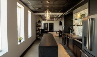 3003 W COLLEGE Ave, Appleton, WI 54914