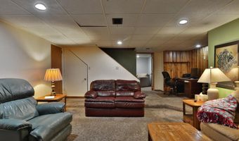 714 Island Ct, Columbus, OH 43214