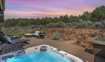 951 Hidden Valley Dr, Glenwood Springs, CO 81601