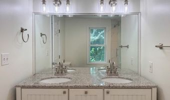 212 W 6th St 212, Boston, MA 02127