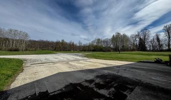 33 Transport Dr, Bennington, VT 05201