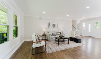 5112 ALTHEA Dr, Annandale, VA 22003