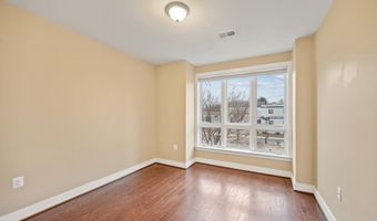 2111 RICHMOND Hwy 101, Alexandria, VA 22301