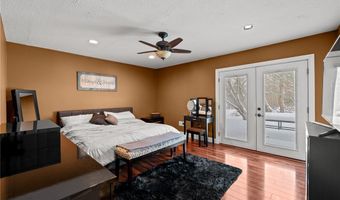 10121 Crows Nest Cv, Aurora, OH 44202