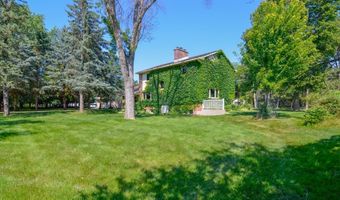 1105 S TIMMERS Ln, Appleton, WI 54914