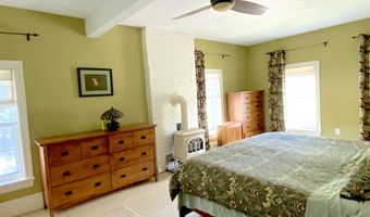 199 Main St, Belfast, ME 04915