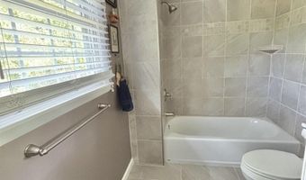 1719 Southgate Ct, Adrian, MI 49221