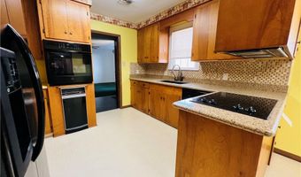 406 Fred Ave, Agua Dulce, TX 78330