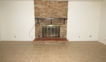 917 S 6th St, Artesia, NM 88210