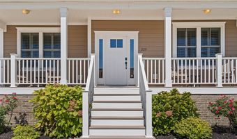 225 4th St, Beach Haven, NJ 08008