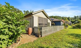 45 Verde Dr, Asheville, NC 28806