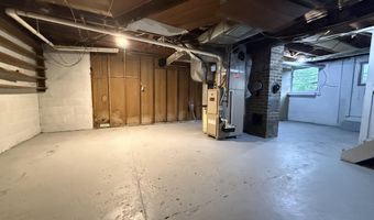 510 Maple Rdg, Albion, MI 49224