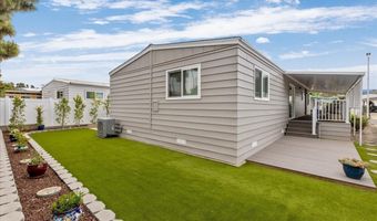 7226 San Bartolo St 204, Carlsbad, CA 92011