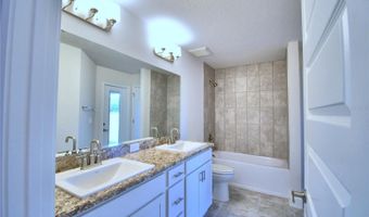 4032 TULLAMORE Ln, Auburndale, FL 33823