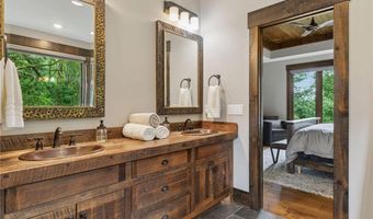 1099 Indian Trl S, Afton, MN 55001