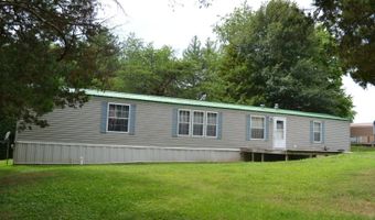 305 N Eighth St, Albion, IL 62806