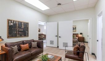 317 N Willis St Suite 4, Abilene, TX 79603