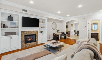 47 White Oak Ln, Aberdeen, NJ 07747