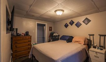 22-24 Hewitt St, Amsterdam, NY 12010