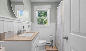 1 Irvings Path, Narragansett, RI 02882