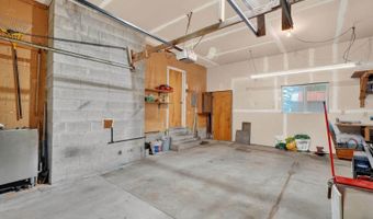 420 Taylor St, American Falls, ID 83211