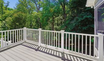 3536 N DICKERSON St, Arlington, VA 22207