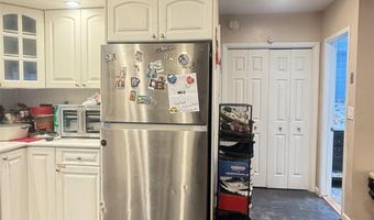 172 W 24TH St 2 Rear, Bayonne, NJ 07002