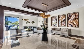 20515 E Country Club Dr 2048, Aventura, FL 33180