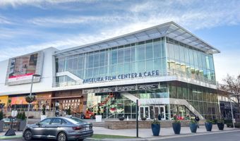 4024 IVA Ln, Annandale, VA 22003