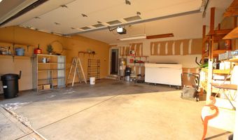 8911 Country Walk Ct, Indianapolis, IN 46227