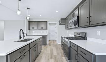 108 Oak Tree Pl, Avilla, IN 46710