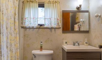 234 Log City Rd, Amsterdam, NY 12010
