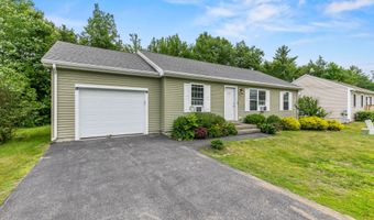 14 Fox Hollow Dr, Auburn, ME 04210