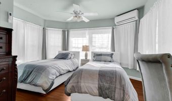1748 Saint Clair River Dr, Algonac, MI 48001