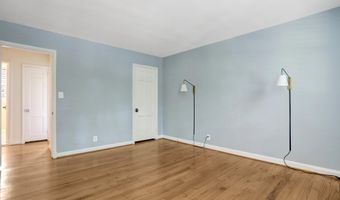4725 31ST St S, Arlington, VA 22206