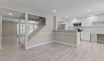 4305 BIRCHLAKE Ct, Alexandria, VA 22309