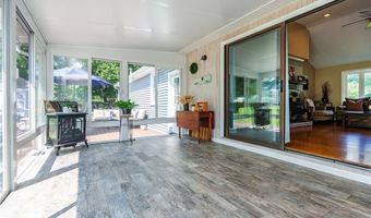 471 N. Quidnessett Rd, North Kingstown, RI 02852