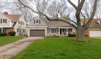 26704 Russell Rd, Bay Village, OH 44140