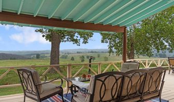 24352 State Hwy Ee, Aurora, MO 65605
