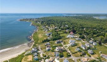 7 Jenckes Ct, Narragansett, RI 02882