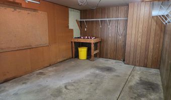 400 Cass St, Adair, IA 50002