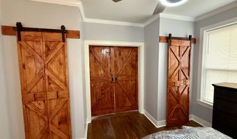 202 Panola Ave, Batesville, MS 38606