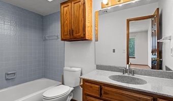 5217 Nowata Rd C204, Bartlesville, OK 74006