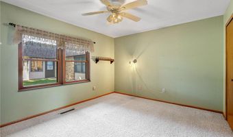 1200 18th Ave NW 137, Austin, MN 55912