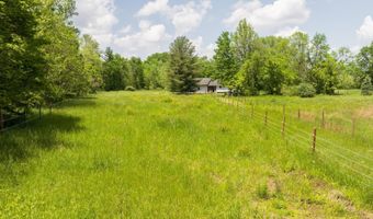 628 E Sand Hollar Rd, Bloomfield, IN 47424