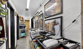 424 Isleta Blvd SW, Albuquerque, NM 87105