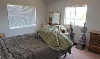1496 W Picacho Dr, Ash Fork, AZ 86320