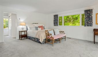 58 Knollwood Ln, Darien, CT 06820